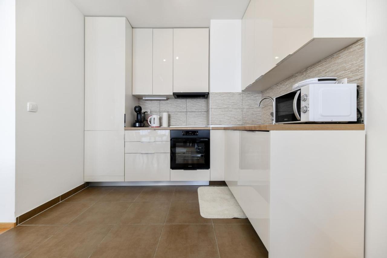Modern Apartment For 2025' Vacation In Задар Екстериор снимка