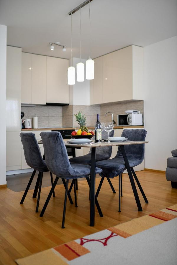 Modern Apartment For 2025' Vacation In Задар Екстериор снимка