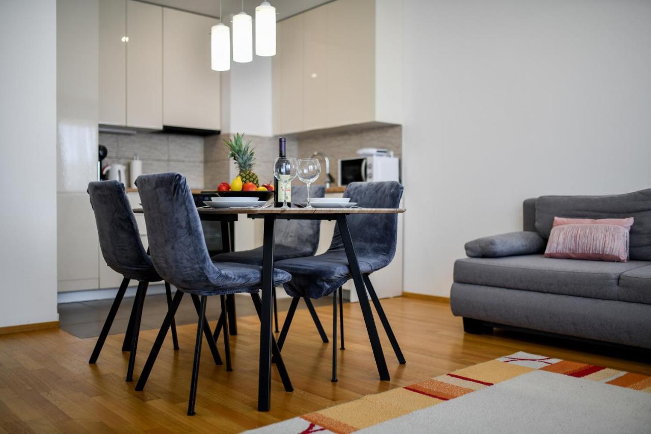 Modern Apartment For 2025' Vacation In Задар Екстериор снимка
