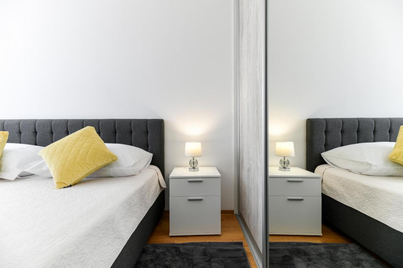 Modern Apartment For 2025' Vacation In Задар Екстериор снимка