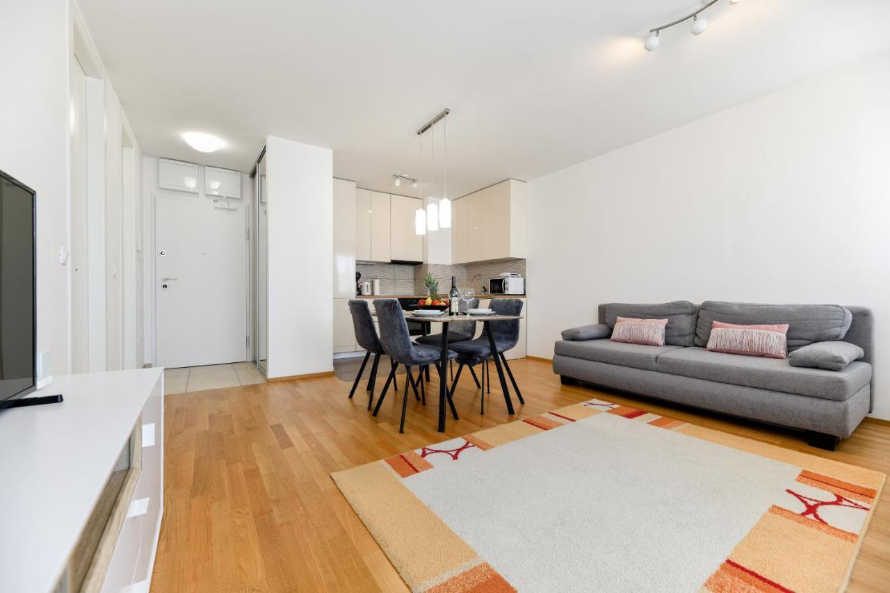 Modern Apartment For 2025' Vacation In Задар Екстериор снимка