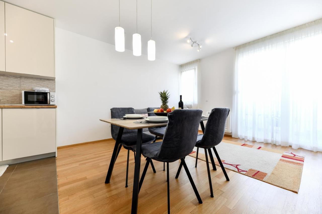 Modern Apartment For 2025' Vacation In Задар Екстериор снимка